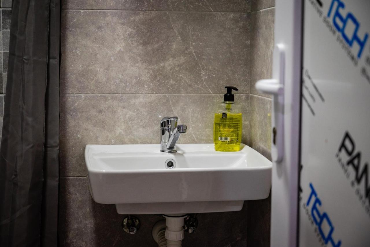 Hostel Center Улцин Екстериор снимка