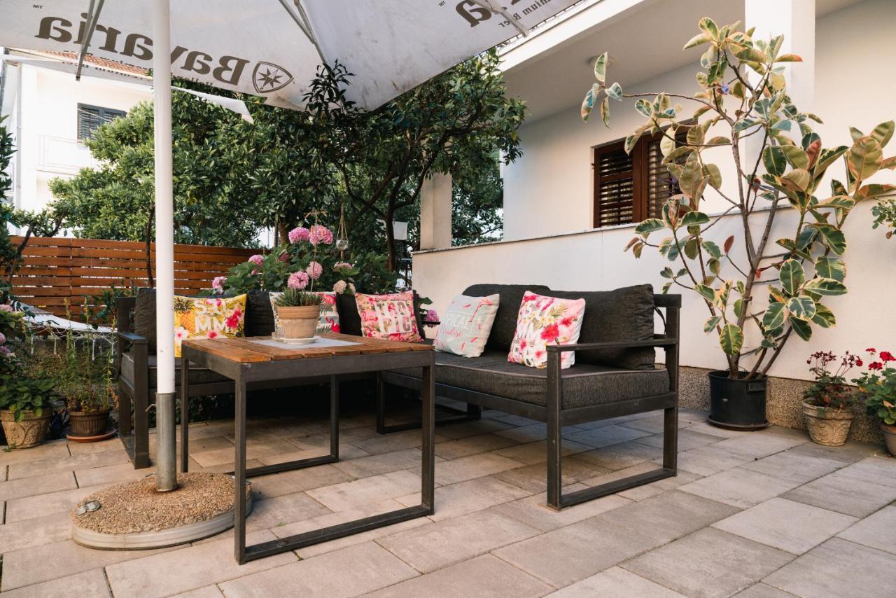 Hostel Center Улцин Екстериор снимка